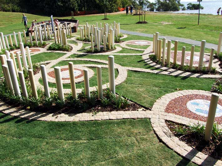 Wellington Point playground maze
